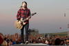 Foo Fighters es la segunda banda más rentable ya que logró recaudar 44.5 millones de dólares.