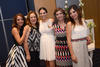 La novia acompañada de las organizadoras, Adriana Valadez, Malena Siller, Olga Mayela Woessner y Carolina Valadez