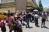 También madres de familia protestaron en la Subsecretaría de Educación en Gómez Palacio, pero para pedir la construcción de un aula y más maestros.