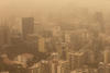 Las tormentas de polvo y arena son frecuentes en Oriente Medio debido a la las masas de aire que proceden del desierto, en este caso de Irak, situado al este de Líbano.