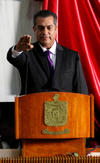 Jaime Rodríguez Calderón, "El Bronco", asumió el cargo de gobernador de Nuevo León.