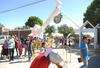 Los panteones municipales de Torreón volvieron a cobrar vida tras la visita de miles de personas que acudieron a llevar flores, a realizar labores de limpieza en las lápidas y a recordar con nostalgia, tristeza y alegría a todos aquellos que ya no están en el plano terrenal.