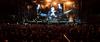 En un giro radical, entre un público eufórico, un mariachi apareció sobre el escenario para dar ese toque mexicano que lleva en la sangre 'El Potrillo', hijo de uno de los máximos exponentes de la música ranchera en la actualidad, Vicente Fernández.