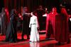 El espectáculo incluyó la famosa Fanfarria de Star Wars, así como el Tema principal y el Tema de la princesa Leia.