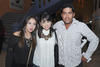 10112015 Mariana Reyes, Mayra Campos y Chuy Paredes.