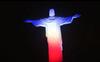 El Cristo Redentor de Río de Janeiro se tiñó con los colores de Francia.