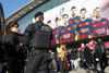 La cantante colombiana y pareja del defensa del FC Barcelona Gerard Piqué, Shakira, junto con sus hijos Milán y Sasha, estuvo presente en el estadio.