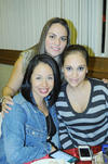 02122015 Marisol, Lupita y Carmelita.