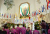 La misa de Gallo fue encabezada por el Obispo de Torreón Monseñor José Guadalupe Galván Galindo y el párroco Benjamín Rivera Rangel.