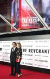 Alejandro González Iñárritu posó ante los medios internacionales en el estreno de su nuevo proyecto.