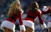 Las únicas exigencias en común de los 26 equipos de la NFL para que puedan ingresar a la escuadra de animación son: que tengan estudios de preparatoria terminada y un trabajo de tiempo completo.