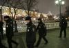 Agentes de policía fueron desplegados en Rusia para cuidar de los civiles.