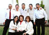 Chela de Monroy con sus hijos Kike, Coqui, Mony, Luis, Javier, Iveth y Laura