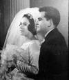 Hipólito Herrera Briano y Basilia Martínez de Herrera, el día de su boda celebrada el 7 de enero de 1956, acompañados de sus pajecitos: Ricarda Herrera Chávez y Gerónima Salazar Zavala.