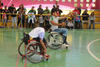 El partido fue divertido debido a la inexperiencia de los Guerreros en el basquetbol en silla de ruedas.