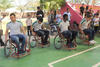 Los futbolistas del Santos Laguna realizaron una visita al CRIT de Gómez Palacio y aprovecharon para jugar basquetbol en silla de ruedas.