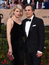 Kate Winslet lució un vestido verde elegante.
