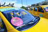 En el programa Taxi seguro para Mujeres, 17 operadoras brindarán servicio a mujeres, niños y adultos mayores.