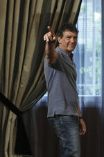 Banderas posó ante los fotógrafos en la presentación de la cinta.