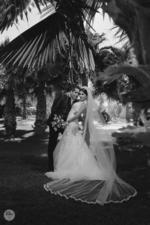 03042016 Ing. Francia de Alejandría Burciaga e Ing. Alejandro Ante Ramírez en una fotografía de estudio el día de su boda.- Edmundo Isais