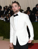 Robert Pattinson.