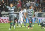El gol en contra no cambió los planes de Santos Laguna, que todavía necesitaba una anotación para meterse a semifinales, sin embargo sí sirvió para despalibarse y comenzar a dar ligeras preocupaciones en la meta de "Conejo" Pérez.