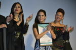 Los hermanos De Anda, al igual que Ana Claudia Talancón recibieron un reconocimiento por ser partícipes del ‘8 FCM’.
