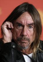 El cantante estadounidense Iggy Pop llegó a Cannes para presentar el documental Gimme Danger.