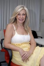 Lynne Spears se convirtió en abuela a los 50 años cuando Britney Spears dio a luz a su hijo Sean. También es abuela de Jayden, hijo de Britney, de Maddie, hija de Jamie Lynn Spears y de Sophia, hija de su hijo Bryan Spears.