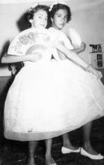 29052016 Enrique Esparza en su graduaciÃ³n en 1990.