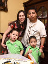 08052016 CUMPLE EN FAMILIA.  Diego Armando Fernández en su fiesta de cumpleaños acompañado de sus papás, Armando Fernández y Dinorah Cordero, y su hermanito.