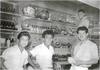 01052016 En el interior del local en 1954, los empleados Emilio  López Moreno, Enríque Sosa Hernández,  Alfredo Morillón y Roberto  Cantú. Trabajadores de la Nevería 'Chepo'.