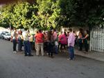 Con retrasos de hasta 40 minutos en la instalación de algunas casillas de Gómez Palacio inició la jornada electoral para elegir a gobernador, presidentes municipales y diputados locales en Durango.