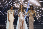 La recién coronada Miss USA es una oficial del ejército de 26 años procedente del distrito de Columbia que ofreció tal vez la respuesta más contundente de la noche al ser preguntada por las mujeres en combate.