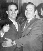 12062016 Raúl Alvarado Flores acompañando al Dr. José de Jesús González Chivo en su boda en 1968.