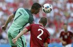 Cristiano Ronaldo apareció con la selección portuguesa para que avanzaran a octavos de final como tercer lugar de grupo.