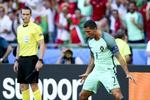 Aficionados portugueses listos para apoyar a su selección.
