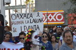Los manifestantes lanzaron consignas contra Enrique Peña Nieto y la Secretaría de Educación Pública.