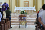El padre Pascual Guillermo Medina Arrollo ofició una misa de cuerpo presente en la Parroquia de Nuestra Señora del Refugio.