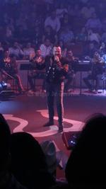 Ante una muy buena audiencia, el hijo de Flor Silvestre y del fallecido Antonio Aguilar hizo un recorrido de sus éxitos.