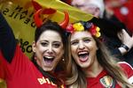 Lena Stiffel, novia del alemán Julian Draxler, se robó las miradas en el duelo ante los italianos.
