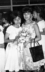 10072016 Yolanda y Ernestina el 4 de julio de 1964.