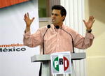 La boda se realizó mientras Peña Nieto se desempeñaba como gobernador del Estado de México.