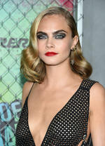 Cara Delevigne durante el estreno de la cinta.