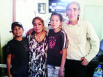 11082016 Yolanda y Carlos Bernardo.