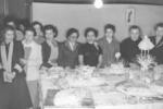 07082016 Martha Ortega, Rosy Wong, Cuca Rosales, Laura Medina, Anita GarcÃ­a, Socorro Alatorre, R. Casas y Sra. Morales el 5 de diciembre de 1955.