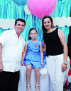 11082016 EN FAMILIA.  Humberto, Ana Cristina y Cynthia.