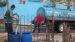 Se empezó un operativo de reparto de agua potable en pipas casa por casa, para atender el suministro de 15 colonias situadas en la margen del río y en el Cerro de la Cruz.