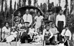 04092016 Pascual Tabares en compañía de su familia en Xochimilco en agosto de 1939.
