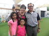 03102016 EN FAMILIA.  Mariángela y Astrid con sus abuelos, Rosa María y Emilio.